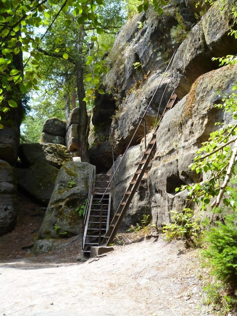 Ferienwohnung 3 Am Hofladen Hellendorf Bad Gottleuba-Berggiesshuebel Luaran gambar